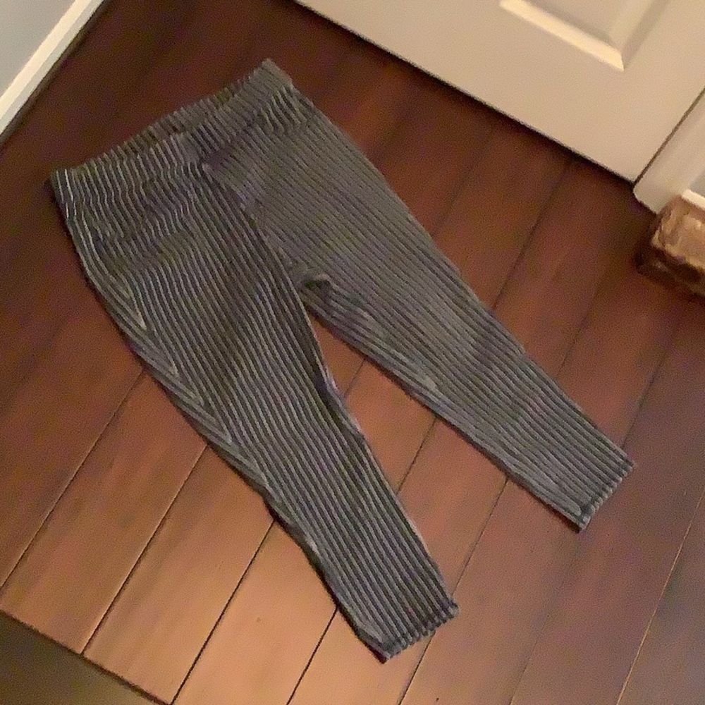 Women’s skinny pants, size xl